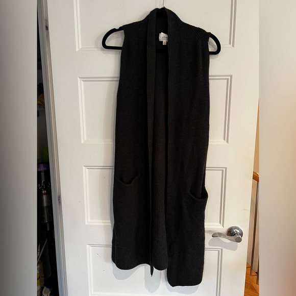 Aritzia Wilfred Olivie Cardigan (100% soft wool) - Picture 2 of 8